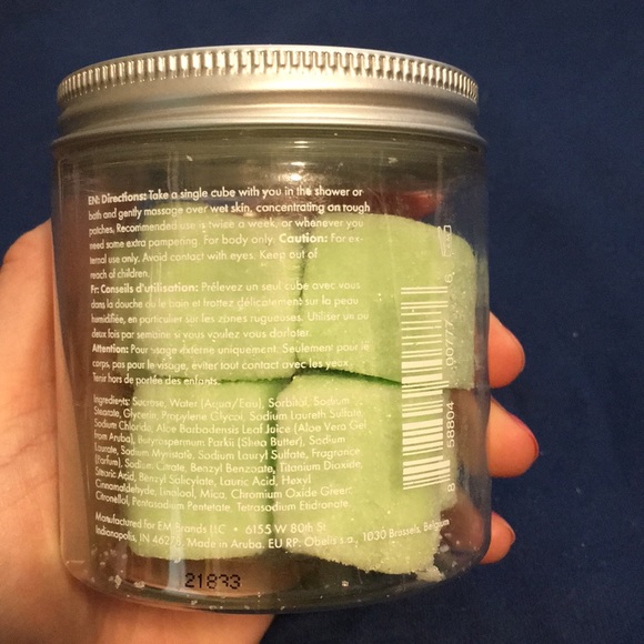 Harper+Ari sugar cubes - Picture 3 of 3